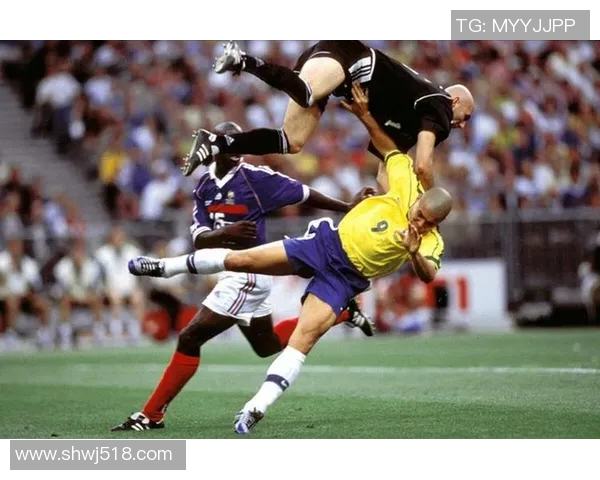 全球足球明星大盘点精彩瞬间与传奇故事全解析