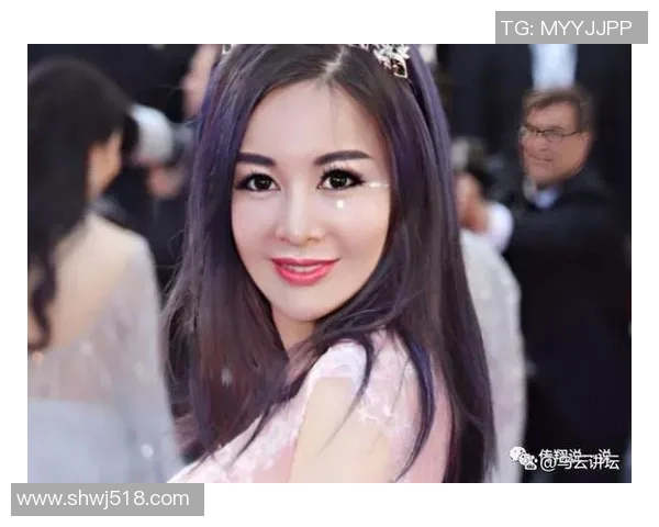 女商人联手足球明星共创商业奇迹引发行业关注与热议