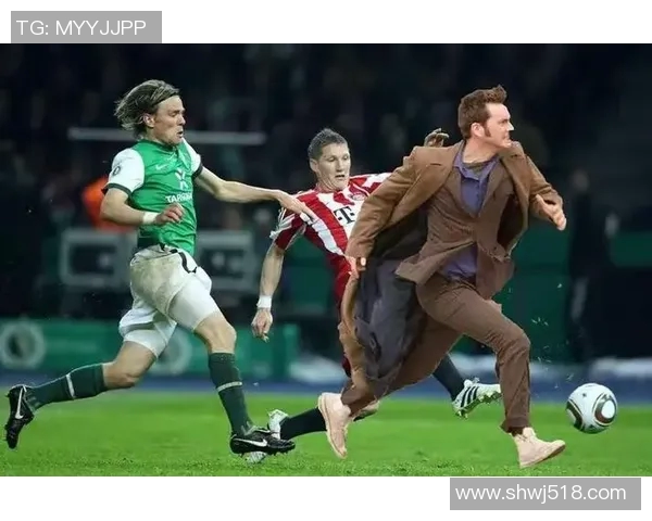 足球明星群聊趣事分享与赛场背后的故事交流平台